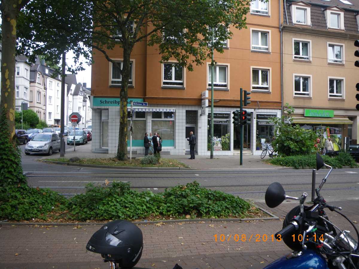 Zeugen Jehovas-Auflauf in Essen Frohnhausen