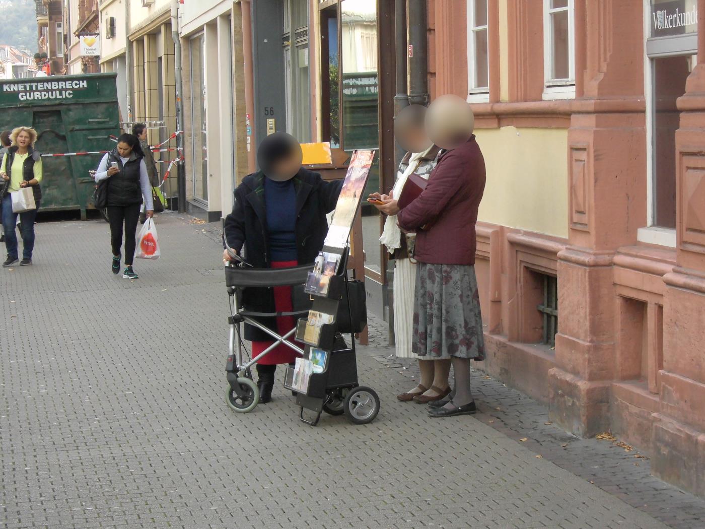 Jehovas Zeugen in Heidelberg nur noch peinlich
