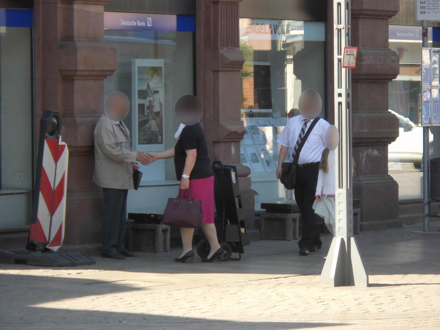 Jehovas Zeugen in Speyer ohne Menschen-Kontakt
