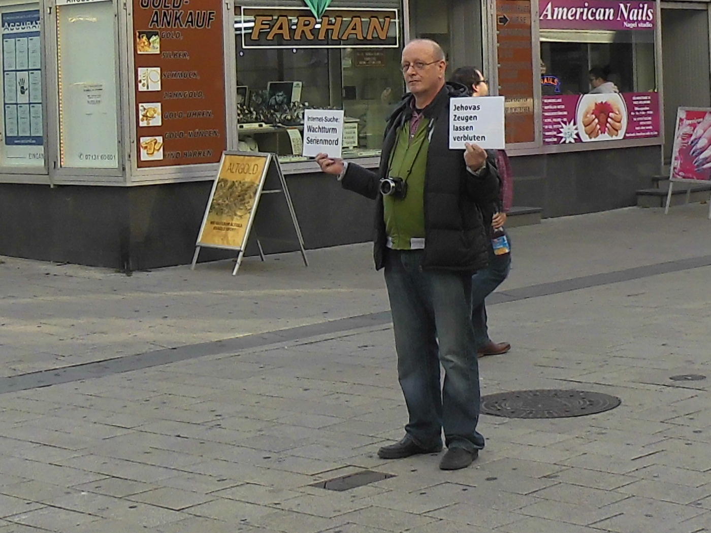 Heilbronn: Heiliges Kanonenrohr! Zeugen Jehovas unter Druck