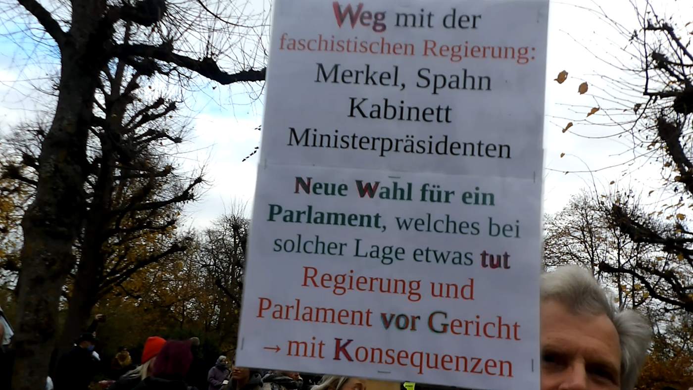 Karlsruhe: Demo against Merkel's takeover on November 19, 2020