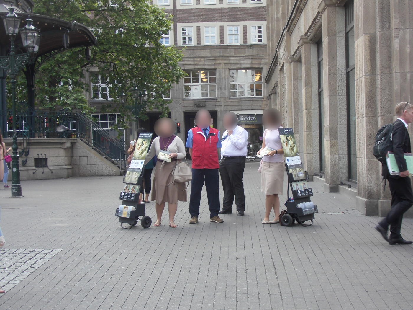 Duesseldorf: Jehovah's Witnesses alarm ... as if they had been prepared