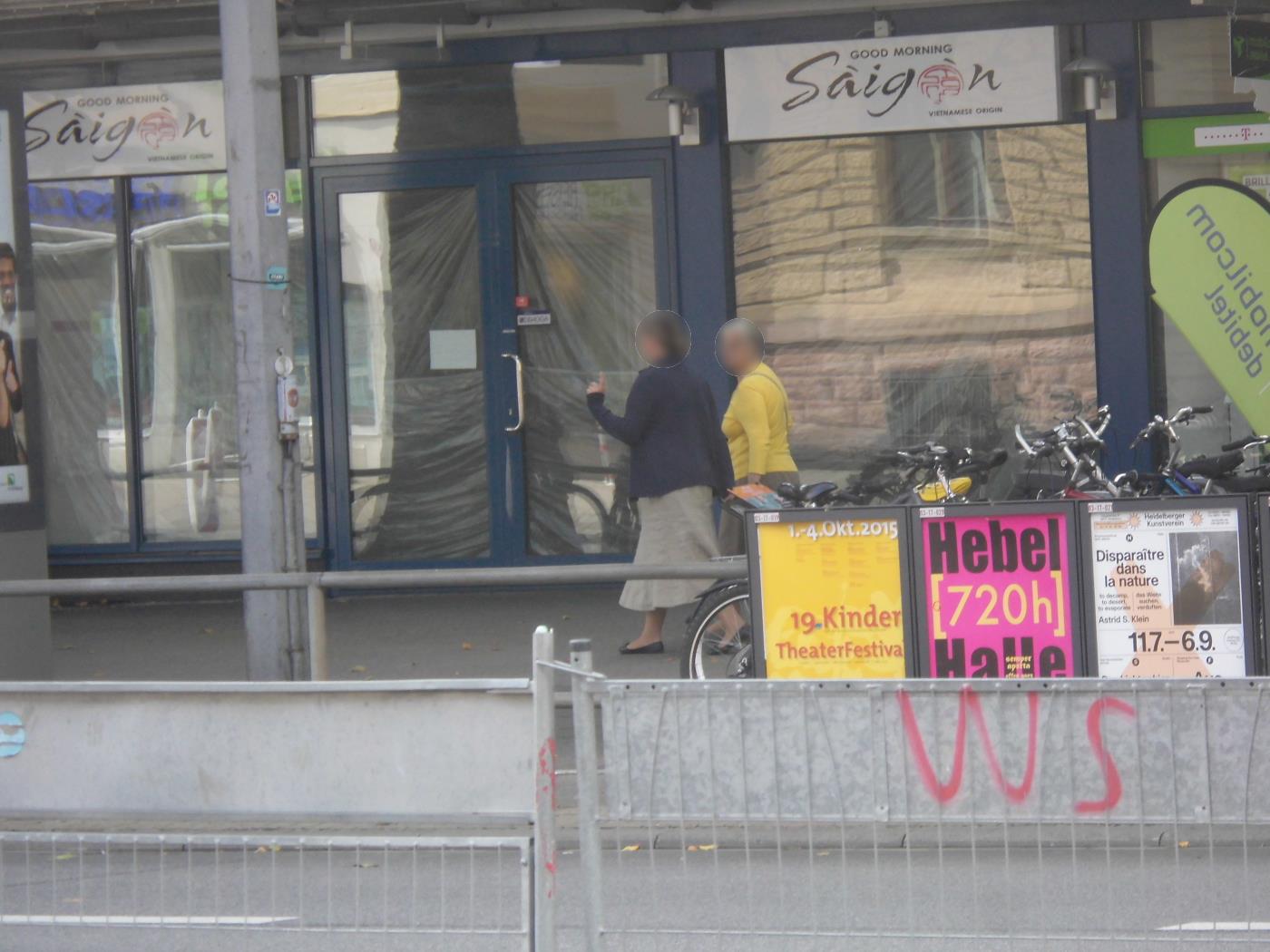 Heidelberg Jehovah's Witnesses disappear like caught thieves – through the back door!