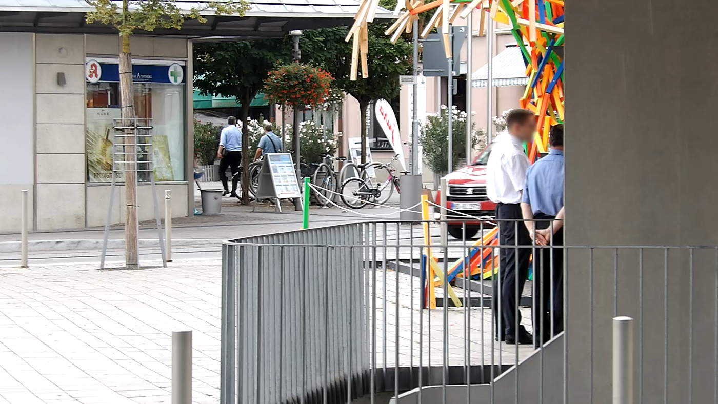 Walldorf: Jehovah's Witnesses Command
