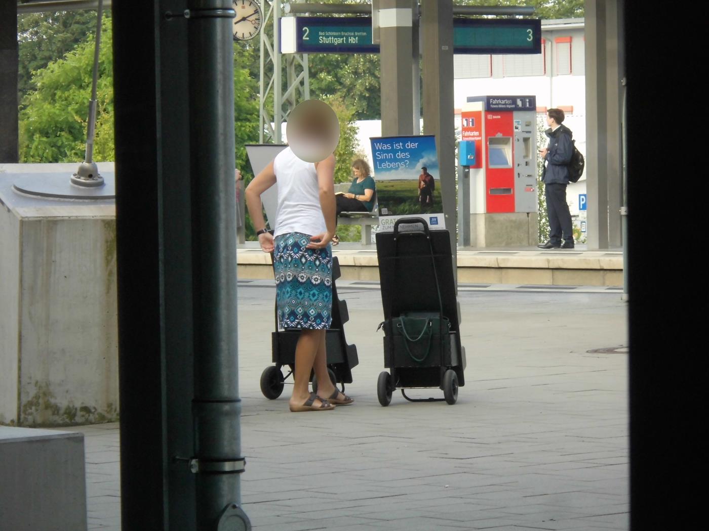 Jehovah's Witnesses at Walldorf-Wiesloch Station