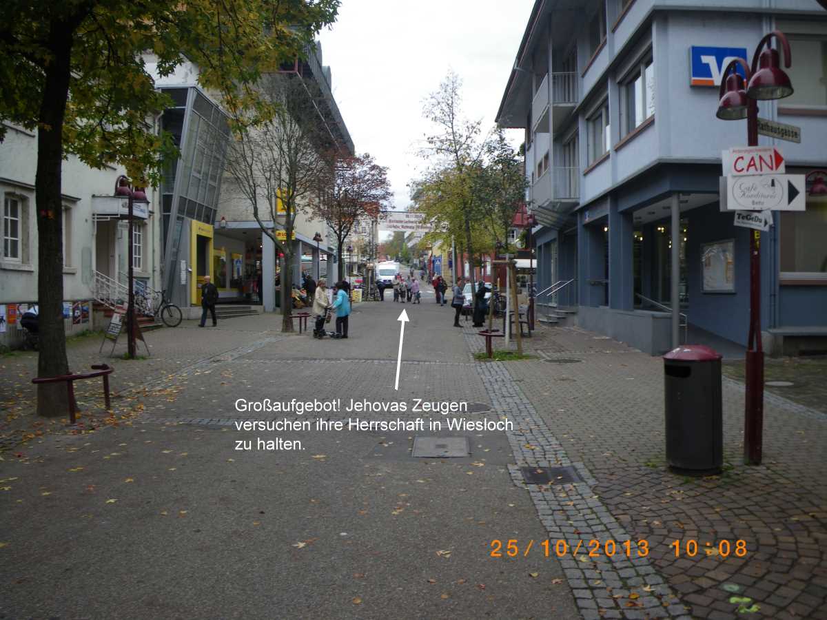 Jehovah's Witnesses in Wiesloch steadfast for several minutes