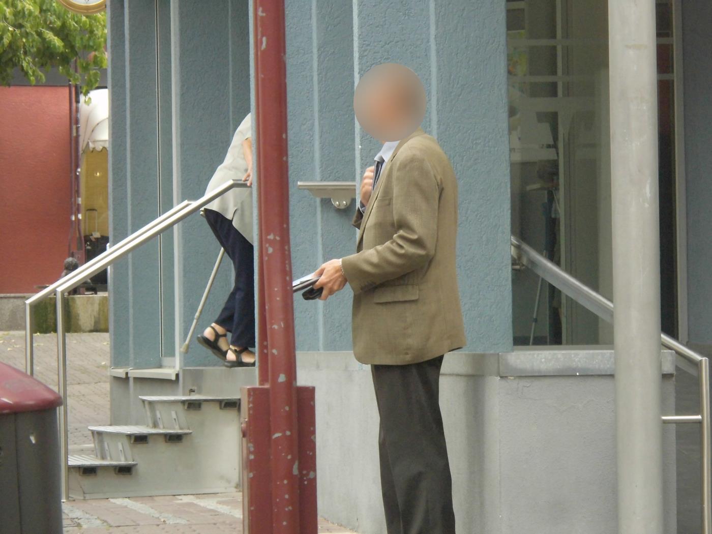 Wiesloch game of Jehovah's Witnesses hide-and-seek